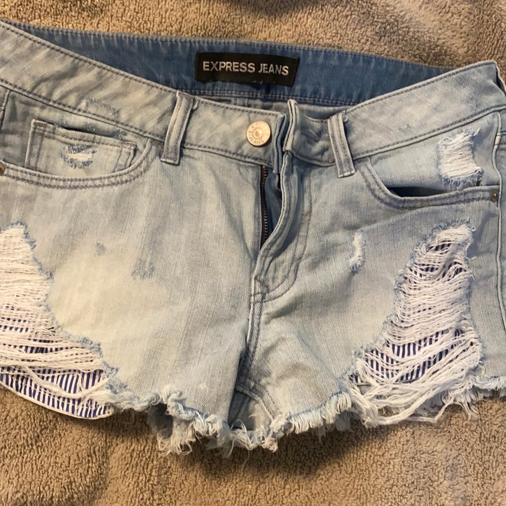 Express shorts